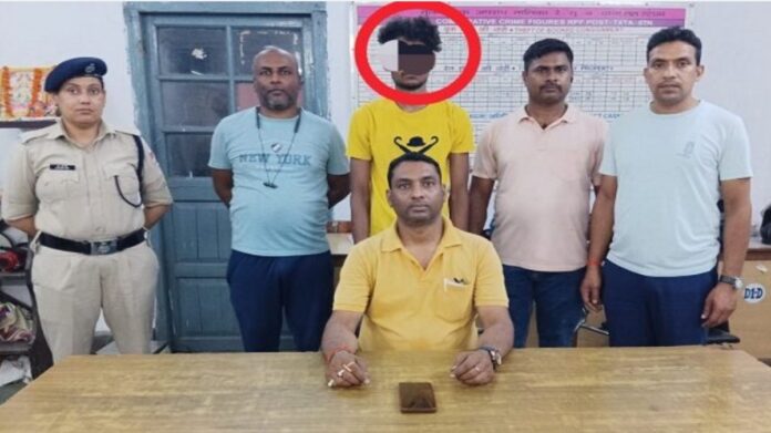 Tatanagar Station Theft