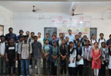 Constitution Quiz Ghatshila College : घाटशिला कॉलेज में संविधान पर क्विज प्रतियोगिता, आंबेडकर जयंती पर दिखा उत्साह