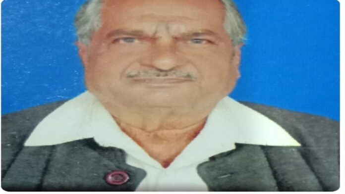 खूंटी के वरिष्ठ समाजसेवी शेखर चंद जैन को श्रद्धांजलि देते लोग