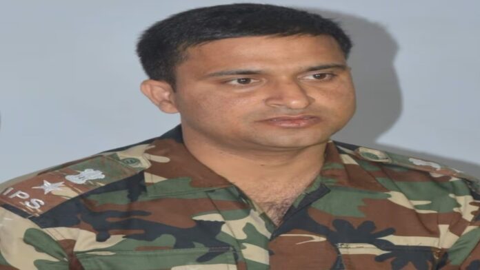 बीएसएफ में डीआईजी नियुक्त किए गए झारखंड कैडर के आईपीएस अधिकारी सुरेंद्र कुमार झा