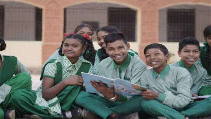 Students attending classes in Jharkhand as state achieves major reduction in school dropout rate