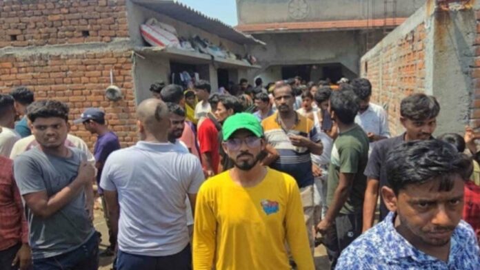 Police investigation at crime scene in Turukdiha village, Giridih, after triple murder case