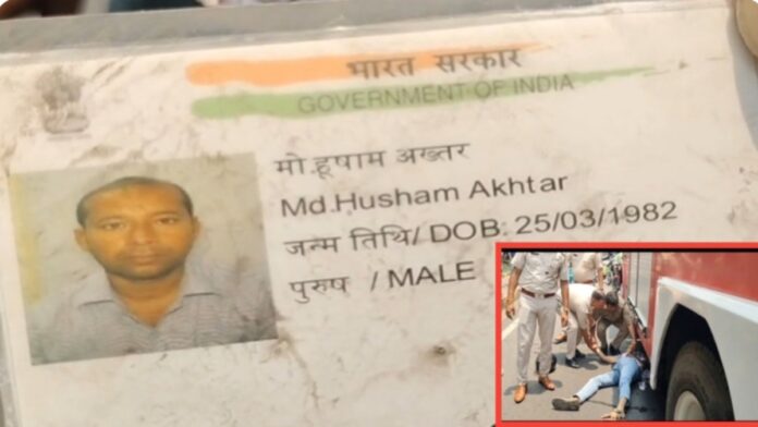 टीएमएच गोलचक्कर के पास सड़क हादसे में युवक की मौत टीएमएच गोलचक्कर के पास दुर्घटनाग्रस्त बाइक और जांच करती पुलिस