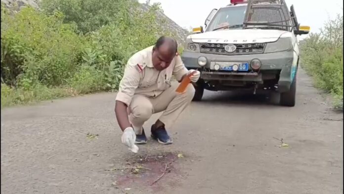 Police investigating after an unidentified body was found in a forest area of Dhanbad.