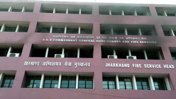 Jharkhand schools hotels and police headquarters fire safety inspection failure report
