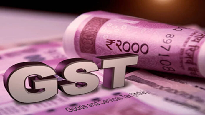 ऑल इंडिया GST कलेक्शन में 3 प्रतिशत की गिरावट और झारखंड में GST ग्रोथ रेट शून्य होने की खबर दर्शाता ग्राफिक।